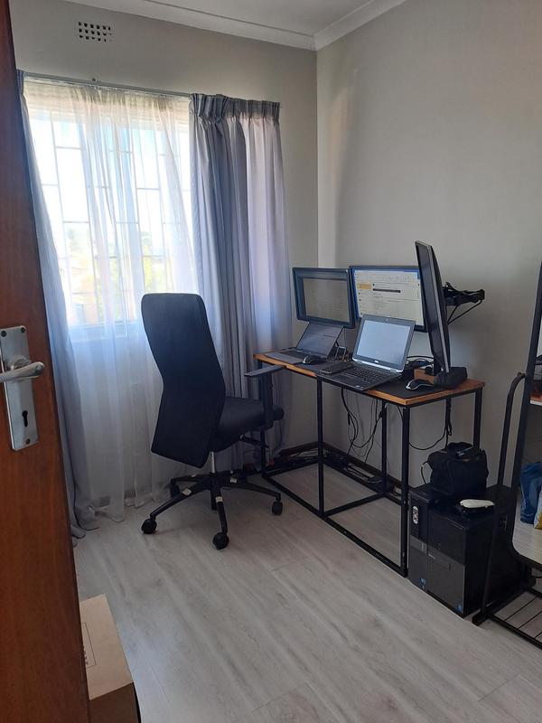 To Let 2 Bedroom Property for Rent in Brackenfell Western Cape